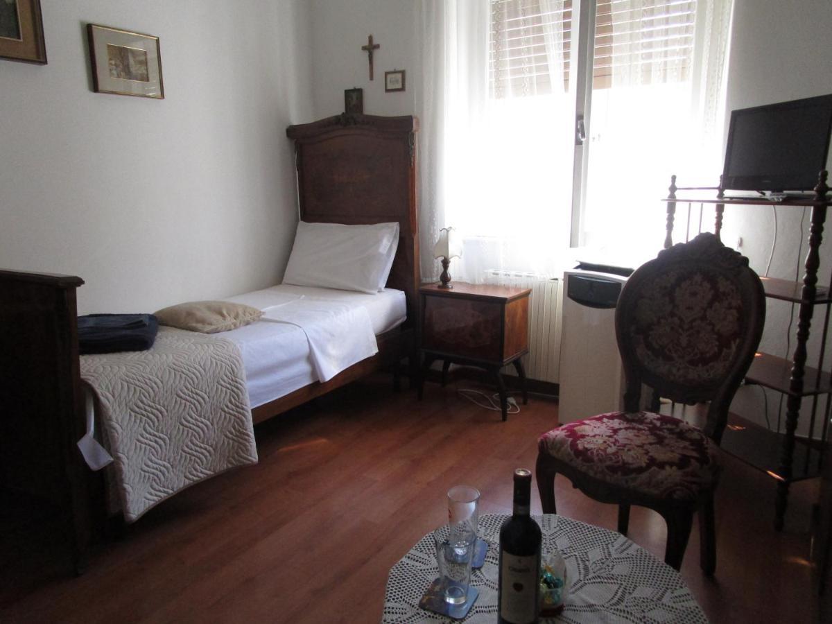 Acomodação com café da manhã  Maddalena Di San Zeno